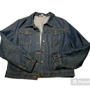 Women’s denim jacket